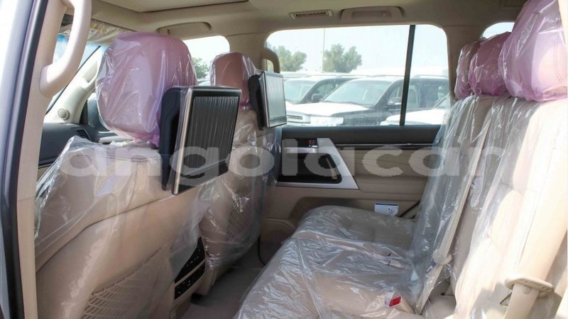 Big with watermark toyota land cruiser bengo province import dubai 6911