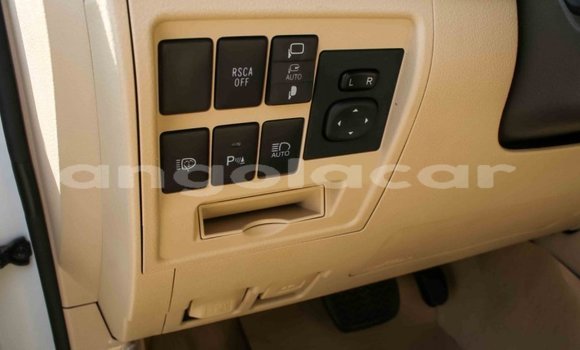 Buy Import Toyota Land Cruiser White Car in Import - Dubai in Bengo Province Buy Import Toyota Land Cruiser White Car in Import - Dubai in Bengo Province