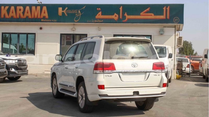 Big with watermark toyota land cruiser bengo province import dubai 6911
