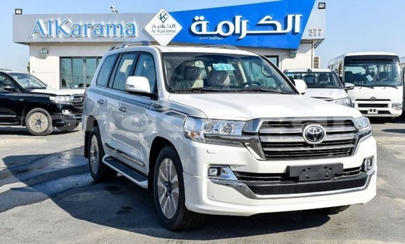 Acheter Import Voiture Toyota Land Cruiser Blanc à Import - Dubai, Province de Bengo Acheter Import Voiture Toyota Land Cruiser Blanc à Import - Dubai, Province de Bengo