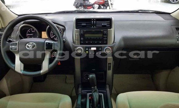Comprar Importar Toyota Prado Branco Carro em Import - Dubai em Bengo Province Comprar Importar Toyota Prado Branco Carro em Import - Dubai em Bengo Province