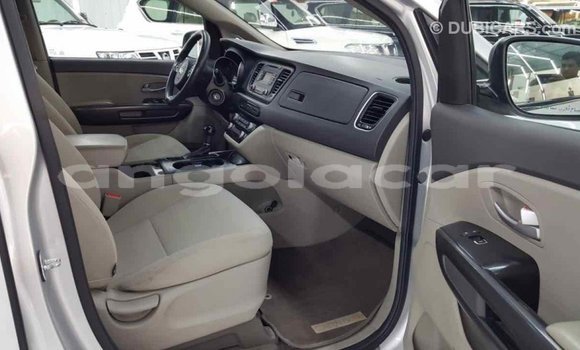 Comprar Importar Kia Carnival Outro Carro em Import - Dubai em Bengo Province Comprar Importar Kia Carnival Outro Carro em Import - Dubai em Bengo Province