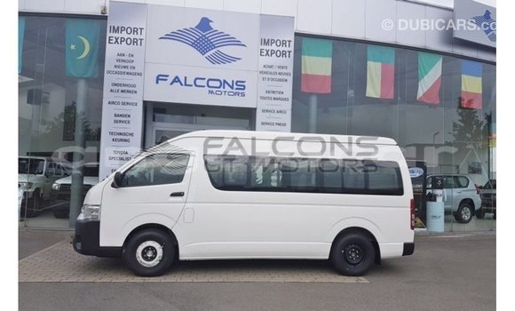 Buy Import Toyota Hiace White Car in Import - Dubai in Bengo Province Buy Import Toyota Hiace White Car in Import - Dubai in Bengo Province