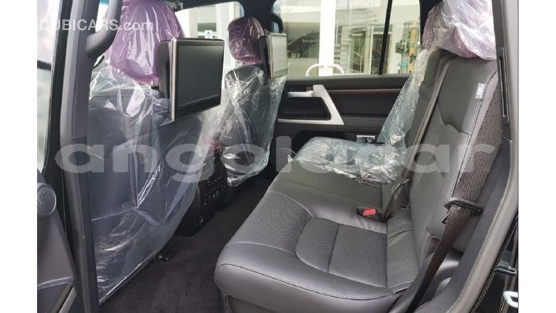 Big with watermark toyota land cruiser bengo province import dubai 6927