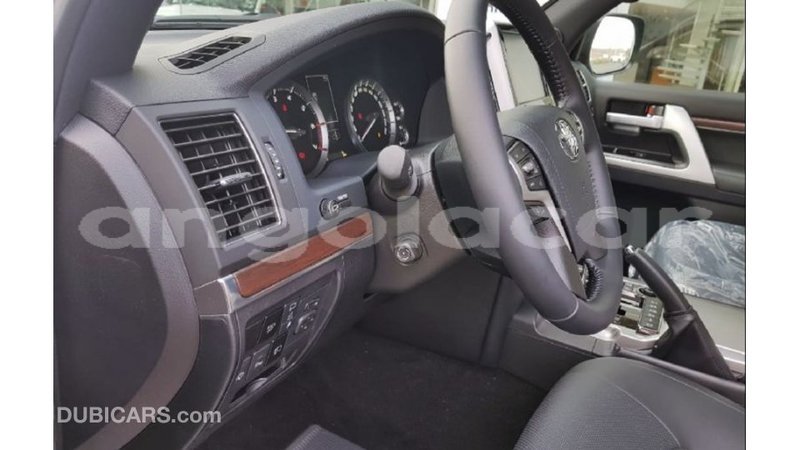 Big with watermark toyota land cruiser bengo province import dubai 6927