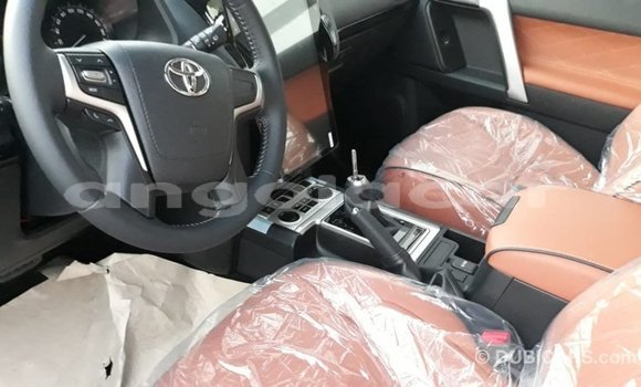 Acheter Import Voiture Toyota Prado Noir à Import - Dubai, Province de Bengo Acheter Import Voiture Toyota Prado Noir à Import - Dubai, Province de Bengo