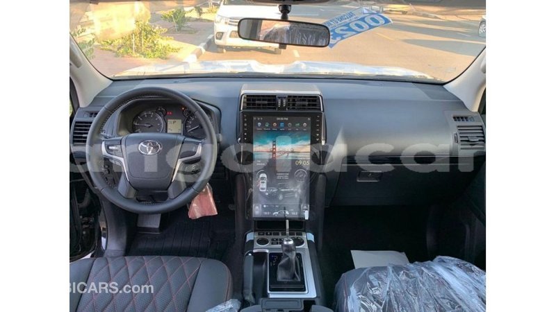 Big with watermark toyota prado bengo province import dubai 6931