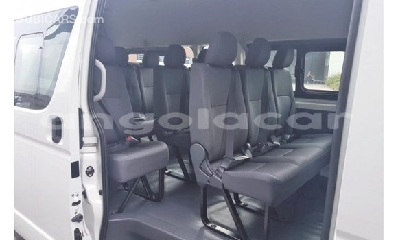 Acheter Import Voiture Toyota Hiace Blanc à Import - Dubai, Province de Bengo Acheter Import Voiture Toyota Hiace Blanc à Import - Dubai, Province de Bengo