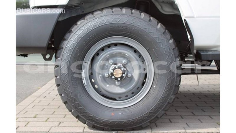 Big with watermark toyota land cruiser bengo province import dubai 6935