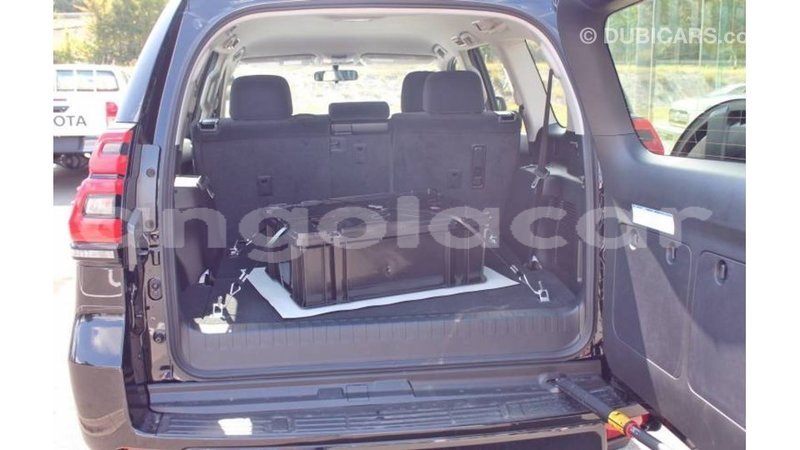 Big with watermark toyota prado bengo province import dubai 6938