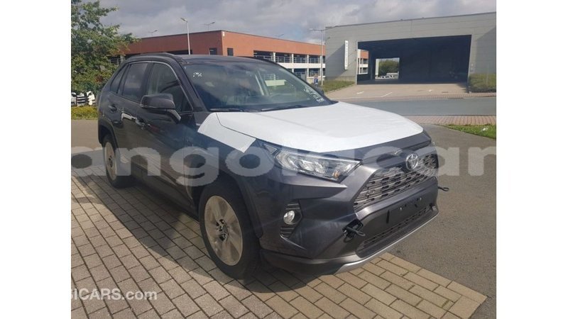 Big with watermark toyota 4runner bengo province import dubai 6940