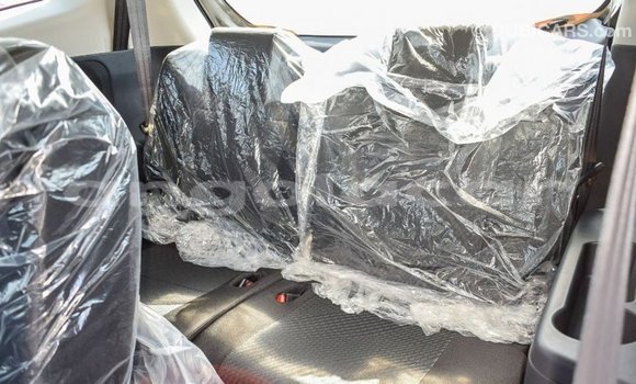 Acheter Import Voiture Toyota Rush Marron à Import - Dubai, Province de Bengo Acheter Import Voiture Toyota Rush Marron à Import - Dubai, Province de Bengo