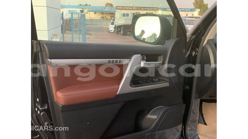 Big with watermark toyota land cruiser bengo province import dubai 6946