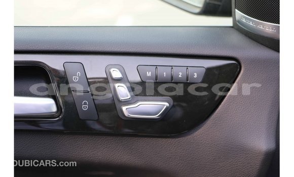 Acheter Import Voiture Mercedes-Benz 190 Noir à Import - Dubai, Province de Bengo Acheter Import Voiture Mercedes-Benz 190 Noir à Import - Dubai, Province de Bengo