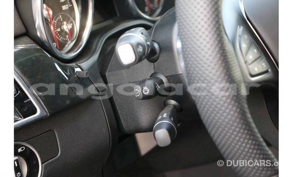 Acheter Import Voiture Mercedes-Benz 190 Noir à Import - Dubai, Province de Bengo Acheter Import Voiture Mercedes-Benz 190 Noir à Import - Dubai, Province de Bengo