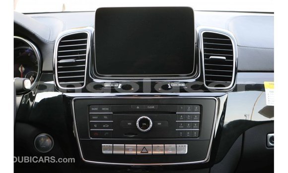 Acheter Import Voiture Mercedes-Benz 190 Noir à Import - Dubai, Province de Bengo Acheter Import Voiture Mercedes-Benz 190 Noir à Import - Dubai, Province de Bengo