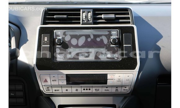 Acheter Import Voiture Toyota Prado Blanc à Import - Dubai, Province de Bengo Acheter Import Voiture Toyota Prado Blanc à Import - Dubai, Province de Bengo