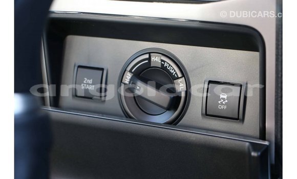 Acheter Import Voiture Toyota Prado Blanc à Import - Dubai, Province de Bengo Acheter Import Voiture Toyota Prado Blanc à Import - Dubai, Province de Bengo