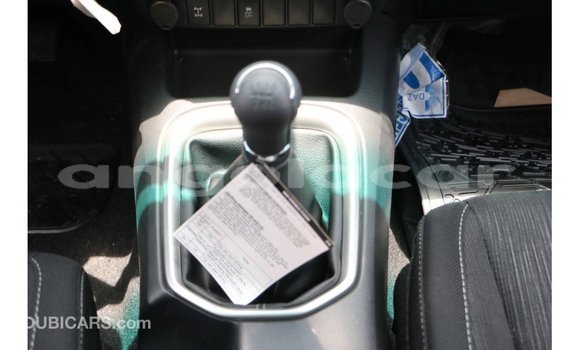 Comprar Importar Toyota Hilux Branco Carro em Import - Dubai em Bengo Province Comprar Importar Toyota Hilux Branco Carro em Import - Dubai em Bengo Province