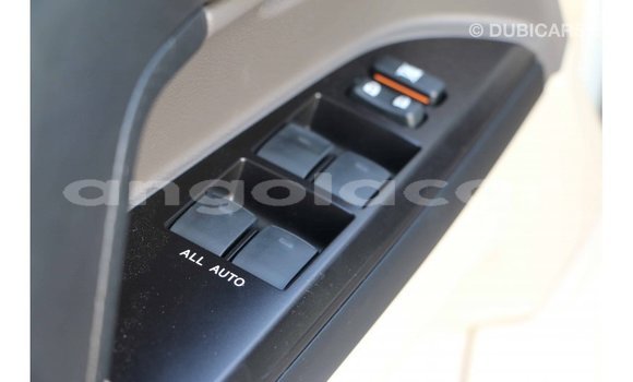 Comprar Importar Toyota Land Cruiser Branco Carro em Import - Dubai em Bengo Province Comprar Importar Toyota Land Cruiser Branco Carro em Import - Dubai em Bengo Province