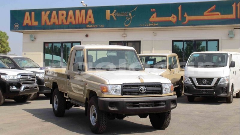 Big with watermark toyota land cruiser bengo province import dubai 6961