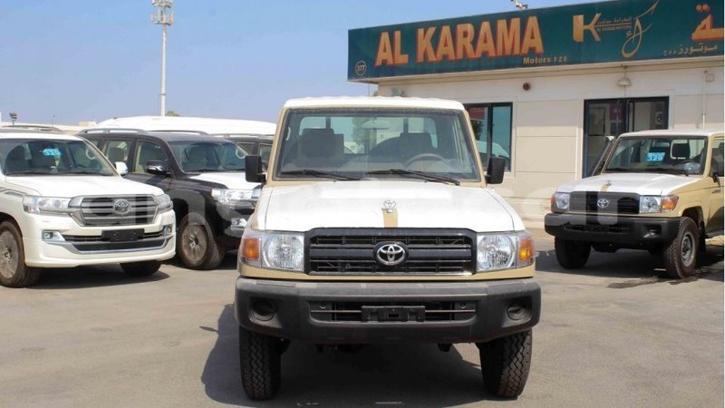 Big with watermark toyota land cruiser bengo province import dubai 6961