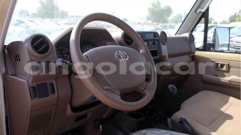 Big with watermark toyota land cruiser bengo province import dubai 6961