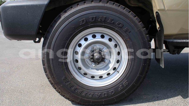Big with watermark toyota land cruiser bengo province import dubai 6961