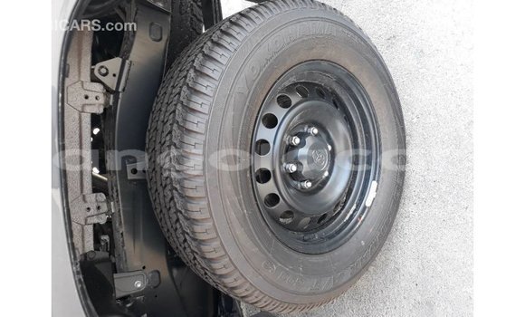 Comprar Importar Toyota Hilux Preto Carro em Import - Dubai em Bengo Province Comprar Importar Toyota Hilux Preto Carro em Import - Dubai em Bengo Province