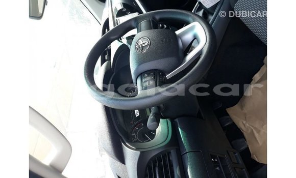 Comprar Importar Toyota Hilux Preto Carro em Import - Dubai em Bengo Province Comprar Importar Toyota Hilux Preto Carro em Import - Dubai em Bengo Province