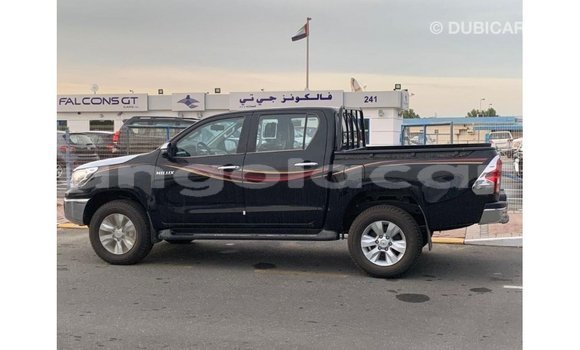 Buy Import Toyota Hilux Black Car in Import - Dubai in Bengo Province Buy Import Toyota Hilux Black Car in Import - Dubai in Bengo Province