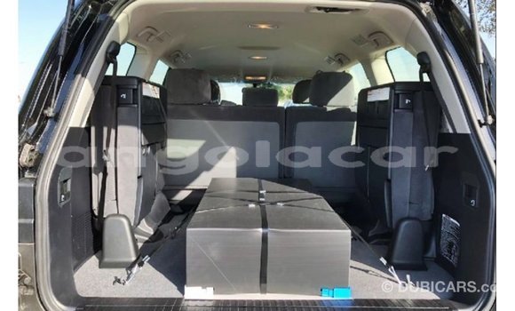 Buy Import Toyota Land Cruiser Black Car in Import - Dubai in Bengo Province Buy Import Toyota Land Cruiser Black Car in Import - Dubai in Bengo Province