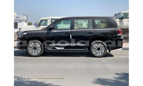 Buy Import Toyota Land Cruiser Black Car in Import - Dubai in Bengo Province Buy Import Toyota Land Cruiser Black Car in Import - Dubai in Bengo Province