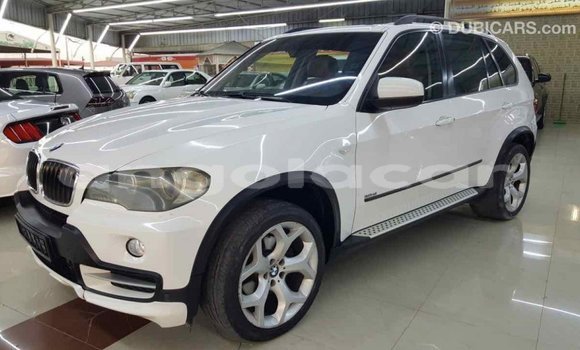 Comprar Importar BMW X5 Branco Carro em Import - Dubai em Bengo Province Comprar Importar BMW X5 Branco Carro em Import - Dubai em Bengo Province