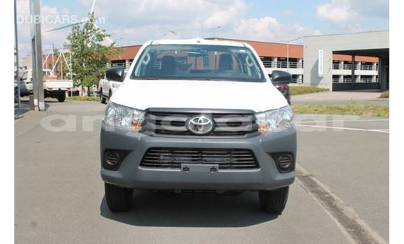 Buy Import Toyota Hilux White Car in Import - Dubai in Bengo Province Buy Import Toyota Hilux White Car in Import - Dubai in Bengo Province