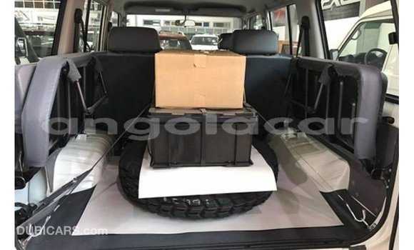Buy Import Toyota Land Cruiser White Car in Import - Dubai in Bengo Province Buy Import Toyota Land Cruiser White Car in Import - Dubai in Bengo Province