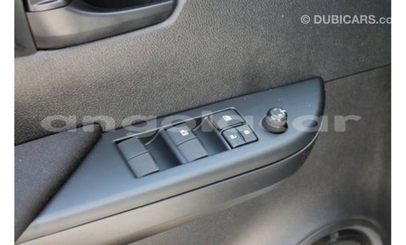 Acheter Import Voiture Toyota Hilux Blanc à Import - Dubai, Province de Bengo Acheter Import Voiture Toyota Hilux Blanc à Import - Dubai, Province de Bengo