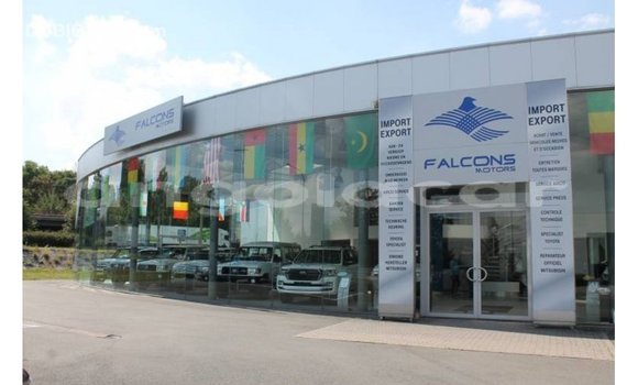 Acheter Import Voiture Toyota Hilux Blanc à Import - Dubai, Province de Bengo Acheter Import Voiture Toyota Hilux Blanc à Import - Dubai, Province de Bengo