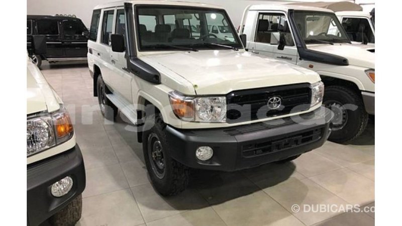 Big with watermark toyota land cruiser bengo province import dubai 6985