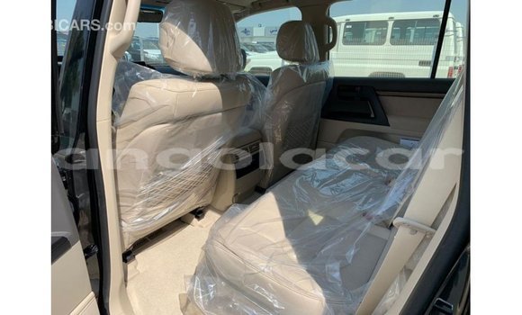 Buy Import Toyota Land Cruiser Black Car in Import - Dubai in Bengo Province Buy Import Toyota Land Cruiser Black Car in Import - Dubai in Bengo Province
