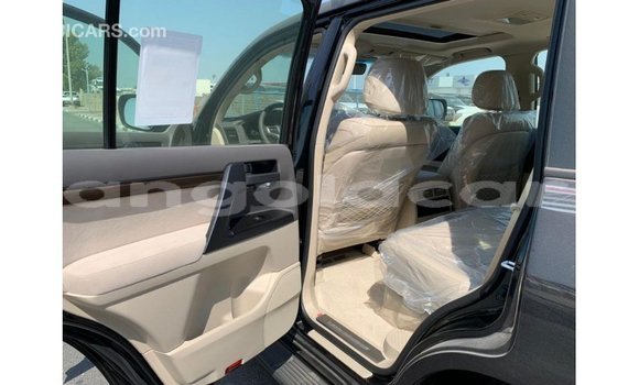 Buy Import Toyota Land Cruiser Black Car in Import - Dubai in Bengo Province Buy Import Toyota Land Cruiser Black Car in Import - Dubai in Bengo Province