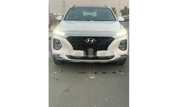 Buy Import Hyundai Santa Fe White Car in Import - Dubai in Bengo Province Buy Import Hyundai Santa Fe White Car in Import - Dubai in Bengo Province
