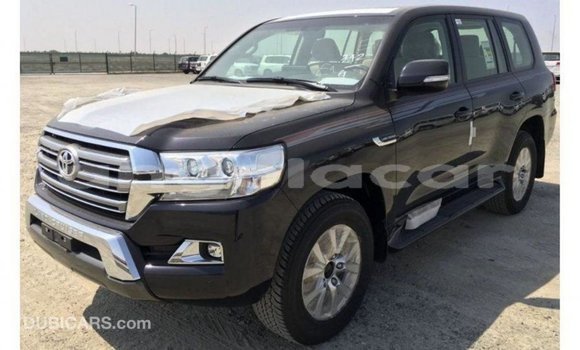 Acheter Import Voiture Toyota Land Cruiser Noir à Import - Dubai, Province de Bengo Acheter Import Voiture Toyota Land Cruiser Noir à Import - Dubai, Province de Bengo