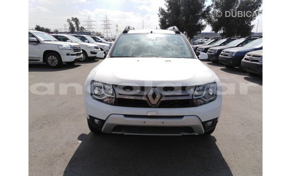 Buy Import Renault Duster White Car in Import - Dubai in Bengo Province Buy Import Renault Duster White Car in Import - Dubai in Bengo Province