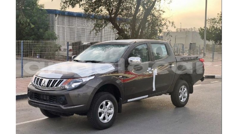 Big with watermark mitsubishi l200 bengo province import dubai 6997