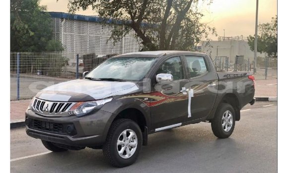 Buy Import Mitsubishi L200 Brown Car in Import - Dubai in Bengo Province Buy Import Mitsubishi L200 Brown Car in Import - Dubai in Bengo Province