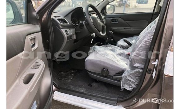 Buy Import Mitsubishi L200 Brown Car in Import - Dubai in Bengo Province Buy Import Mitsubishi L200 Brown Car in Import - Dubai in Bengo Province