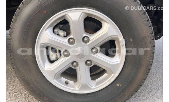 Buy Import Mitsubishi L200 Brown Car in Import - Dubai in Bengo Province Buy Import Mitsubishi L200 Brown Car in Import - Dubai in Bengo Province