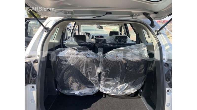 Big with watermark toyota rush bengo province import dubai 6998