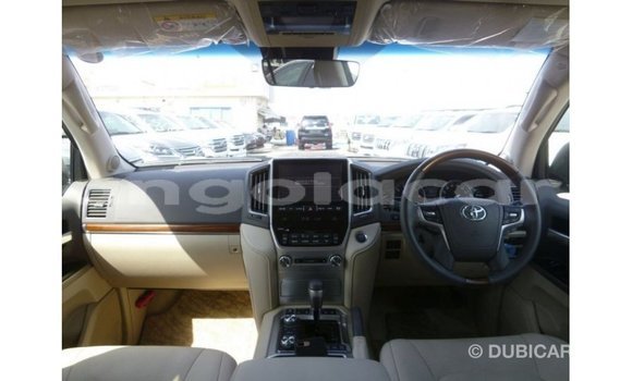 Comprar Importar Toyota Land Cruiser Preto Carro em Import - Dubai em Bengo Province Comprar Importar Toyota Land Cruiser Preto Carro em Import - Dubai em Bengo Province